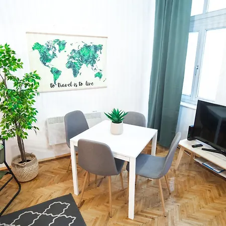 Apartment Lovely In Erzsebetvaros A57 *