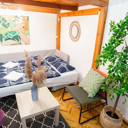 Lovely In Erzsebetvaros A57 Apartment